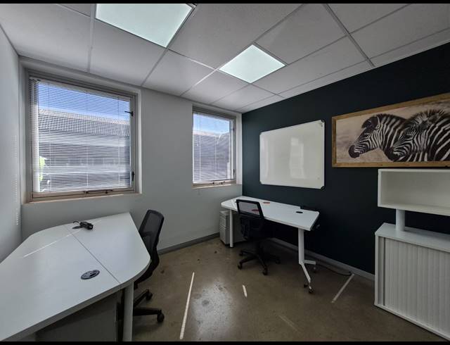 26M² OFFICE TO LET IN ROSEBANK